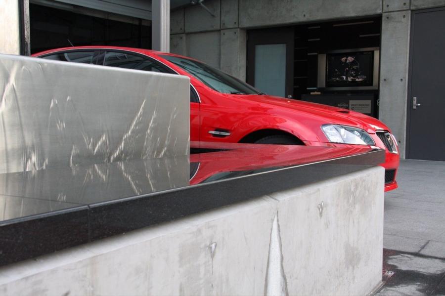  Pontiac G8 2008 года  (фото 19 из 85)